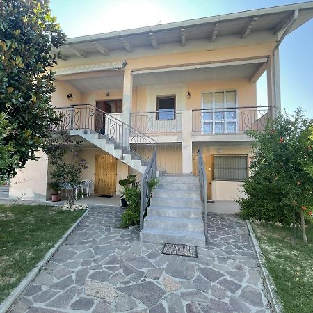 Appartement Oasi Di Relax à Santa Maria di Scacciano Extérieur photo