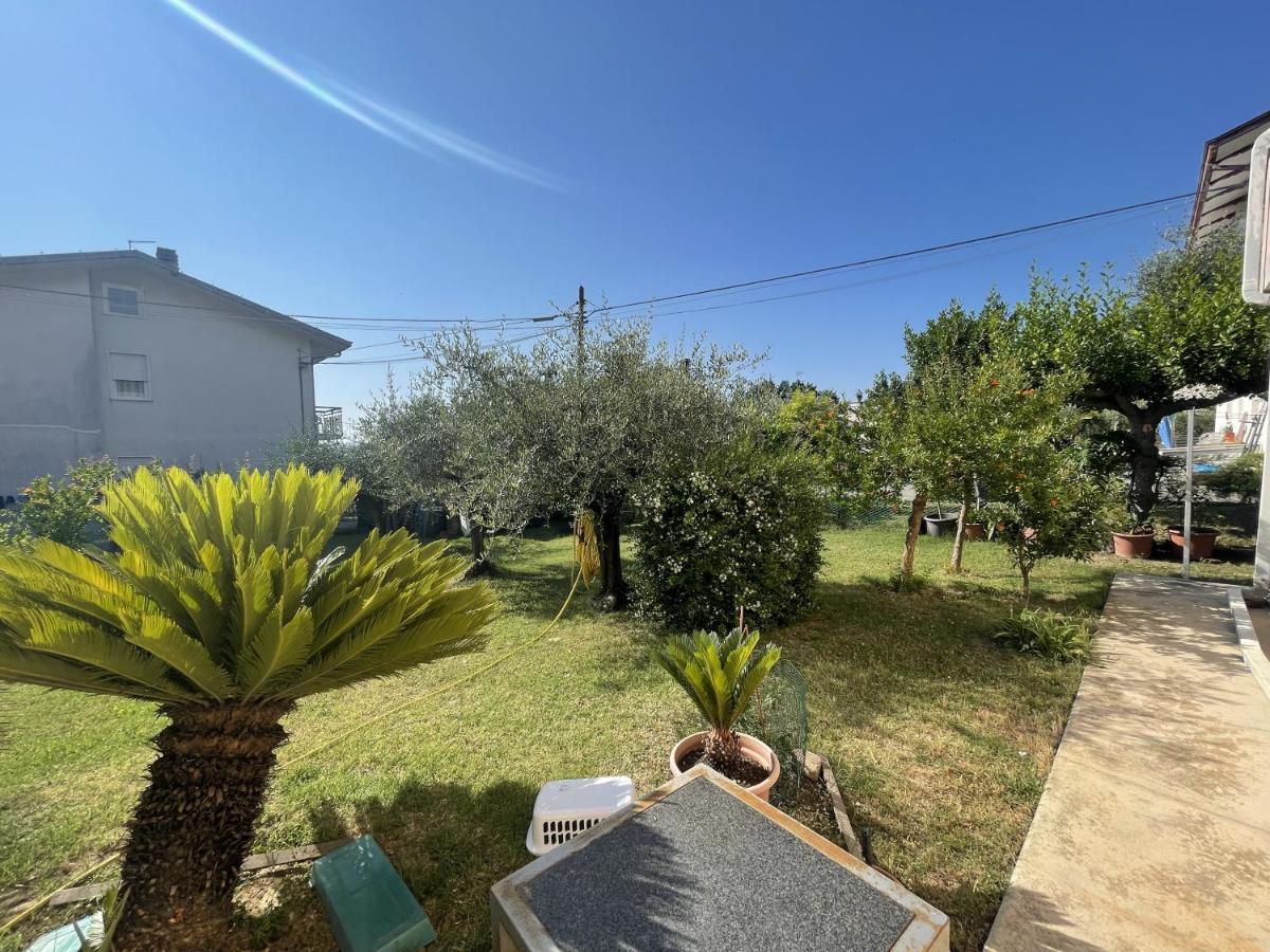 Appartement Oasi Di Relax à Santa Maria di Scacciano Extérieur photo